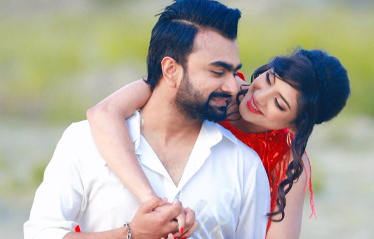 ইমরান মূলত মেলোডি ও রোমান্টিক ধারার গানে অনন্য। ‘বলছি তোমাকে’, ‘এমন একটা তুমি চাই’, ‘দূরে তুমি’, ‘ঘুম ঘুম চাঁদ’ কিংবা সাম্প্রতিক আরও বহু গান তরুণ-তরুণীদের আবেগের সঙ্গে মিশে গেছে।