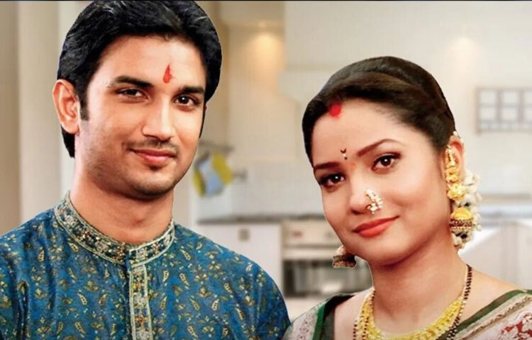 কাজের বাইরে প্রয়াত অভিনেতা সুশান্ত সিং রাজপুতের প্রেমিকা হিসেবে বেশ আলোচনা-সমালোচনার মুখোমুখি হতে হয়েছিল তাকে।