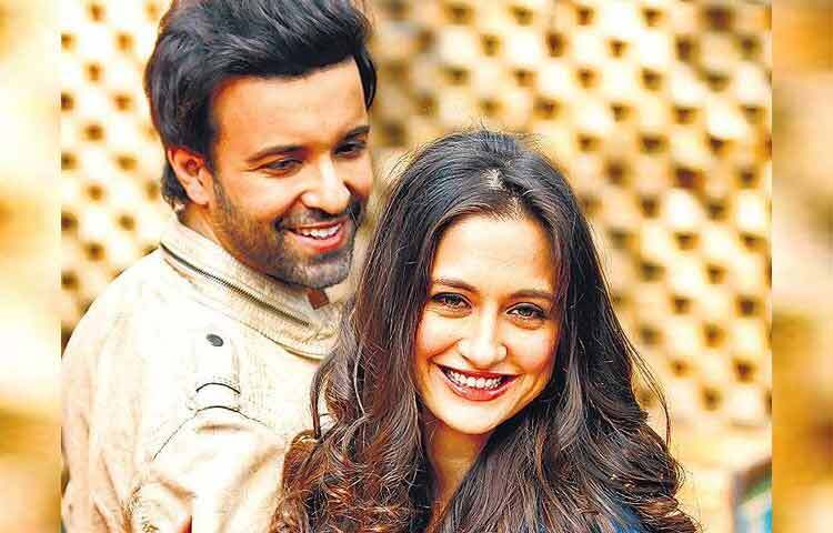 ব্যক্তিগত জীবনের দিক থেকেও সানজিদার গল্প আকর্ষণীয়। ২০১২ সালের ২ মার্চ তিনি তার পুরনো প্রেমিক আমীর আলিকে বিয়ে করেন। এই দম্পতির সম্পর্ক ছিল দীর্ঘদিনের বন্ধুত্ব ও বিশ্বাসের ওপর ভিত্তি করে গড়ে ওঠা। তাদের মিলিত জীবন এবং সহযোগী অভিনয় তাদের সমর্থকদের কাছে বিশেষভাবে প্রিয় হয়ে ওঠে।