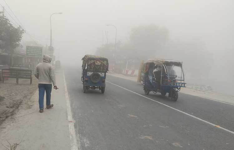 কুড়িগ্রাম আবহাওয়া অফিসের ভারপ্রাপ্ত কর্মকর্তা সুবল চন্দ্র সরকার বলেন, এ মাসে তাপমাত্রা কমে ২-৩টি শৈত্যপ্রবাহ এ জেলার উপর দিয়ে বয়ে যাওয়ার সম্ভাবনা রয়েছে।