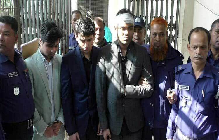 নারায়ণগঞ্জের রূপগঞ্জে ৩০০ ফিট সড়কে মোটরসাইকেলে দ্রুতগতির প্রাইভেটকারের ধাক্কায় বুয়েট শিক্ষার্থী মুহতাসিম নিহতের ঘটনায় গ্রেফতার ৩ জনের রিমান্ড মঞ্জুর করেছেন আদালত।