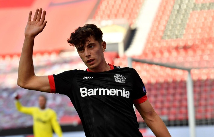 সবচেয়ে স্মরণীয় মুহূর্ত আসে ২০২১ সালের উয়েফা চ্যাম্পিয়ন্স লিগ ফাইনালে, যেখানে তার করা একমাত্র গোলেই ম্যানচেস্টার সিটিকে হারিয়ে শিরোপা জেতে চেলসি। সেই গোল তাকে ইতিহাসে জায়গা করে দেয়। ২০২৩ সালে হাভার্টজ যোগ দেন ইংলিশ জায়ান্ট আর্সেনালে।