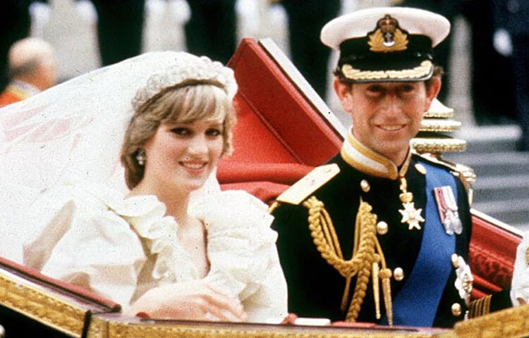 রাজপরিবারের ইতিহাসে প্রিন্স চার্লস ও প্রিন্সেস ডায়ানার সম্পর্ক ছিল যেন রূপকথার মতো শুরু, কিন্তু বাস্তবতার কঠিন রূপে তা ভেঙে যায়। এই সম্পর্ক ভাঙনের মধ্য দিয়েই চার্লস আরও মানবিক হয়ে ওঠেন। তিনি নিজের ভুল স্বীকার করেন, নিজের জীবনকে নতুনভাবে দেখেন।