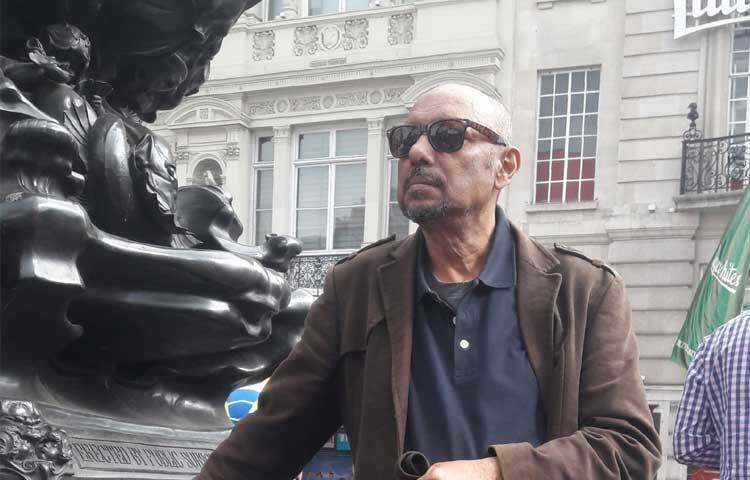 তার সব চেয়ে জনপ্রিয় গান ‘২৪৪১১৩৯’।