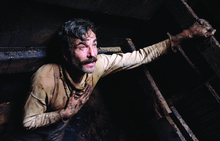 ‘গ্যাংস অফ নিউ ইয়র্ক’-এ বিল দ্য বুচার চরিত্রের জন্য তিনি উনিশ শতকের অস্ত্রচালনা, বুট সেলাই থেকে শুরু করে পুরনো সময়ের জীবনধারা আয়ত্ত করেছিলেন।