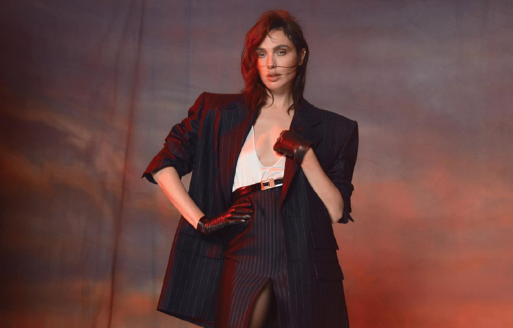 গ্যাল শুধুমাত্র অভিনেত্রী নন, তিনি একজন বাস্তব জীবনের আইকন। তার সাহস, একাগ্রতা এবং নিজস্বতা তাকে কোটি কোটি মানুষের কাছ থেকে ভালোবাসা অর্জন করতে সাহায্য করেছে।