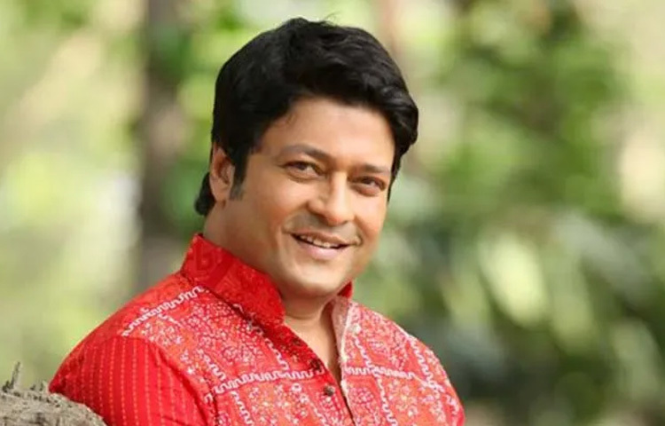 নব্বই দশকের শুরুতে বড় বড় বেশ কিছু ফ্যাশন শোর র‌্যাম্পিংয়ে তিনি অংশ নেন।