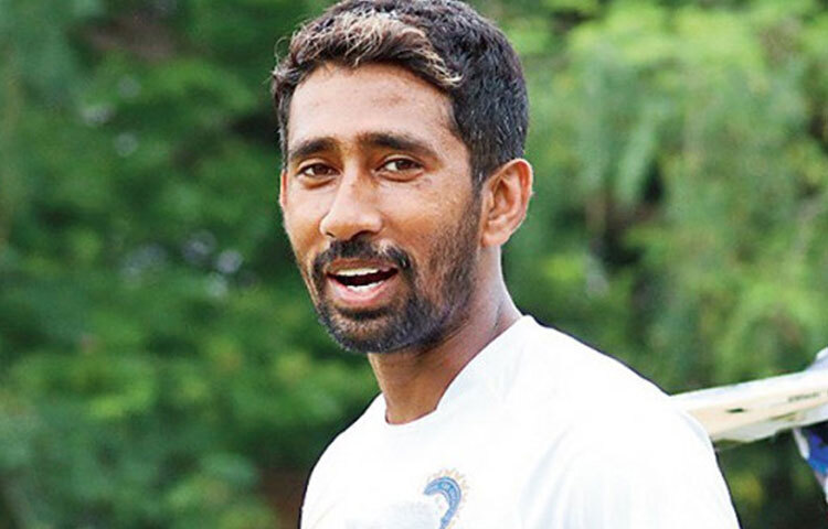 প্রকৃতির ন্যায়, ঋদ্ধিমান সাহার জন্মদিনও যেন তার খেলার মতোই উজ্জ্বল। এই দিনে ভক্তরা শুধুমাত্র তার খেলা স্মরণ করেন না, বরং তার ধৈর্য, মানসিক দৃঢ়তা এবং মাঠের প্রতি নিষ্ঠার প্রশংসা করেন। নিজের অনন্য স্টাইল ও প্রতিভার কারণে তিনি কেবল একজন ক্রিকেটার নয়, বরং একটি অনুপ্রেরণা।