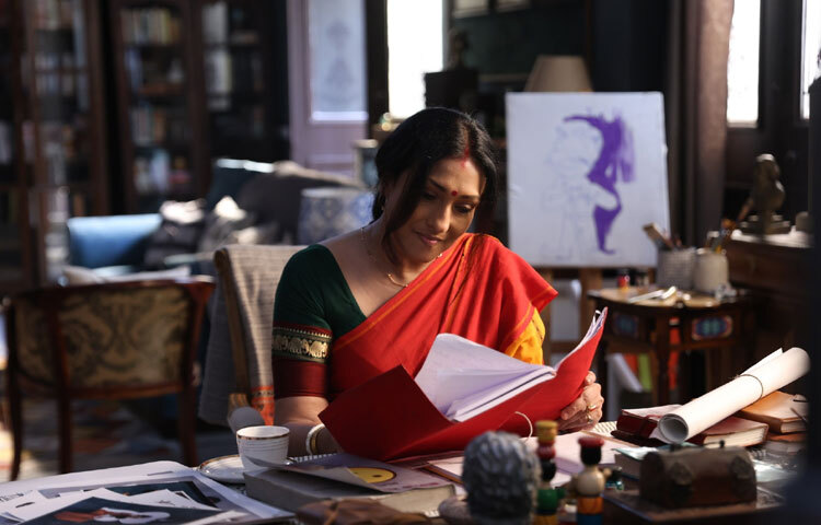 ঋতুপর্ণা সেই বিরল অভিনেত্রীদের একজন, যিনি বাণিজ্যিক, আর্ট, আধুনিক সব ধরনের সিনেমায় নিজের জায়গা ধরে রেখেছেন। সময় বদলেছে, দর্শক বদলেছে, সিনেমার ভাষা বদলেছে, কিন্তু তার অভিনয়ের তীব্রতা কমেনি এক বিন্দুও। তিনি জানেন, একজন অভিনেত্রীর জন্য সৌন্দর্য যতটা জরুরি, তার চেয়ে অনেক বেশি জরুরি নিজের মনের গভীরতা।