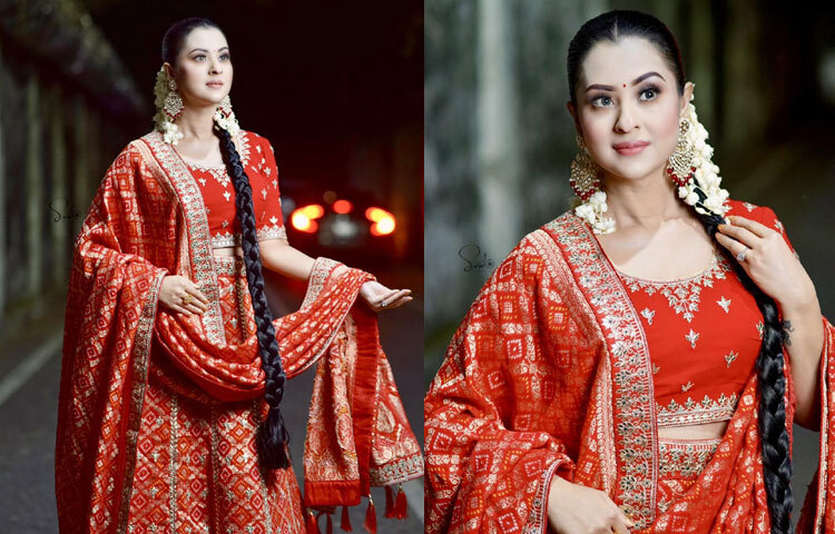 বুবলীকে ঘিরে যত কথাই হোক, তার বড় শক্তি বৈচিত্র্যময় চরিত্র গ্রহণ করার সাহস। তিনি শুধু বাণিজ্যিক ঢঙের ছবিতে আটকে থাকতে চাননি, বরং নিজেকে নতুনভাবে তৈরি করার চেষ্টা করেছেন বারবার। হাসি, কান্না, প্রেম, শক্ত অবস্থান সব রূপেই তাকে দেখা গেছে। প্রতিটি চরিত্রে তিনি চেষ্টা করেছেন একটুখানি ‘নতুন বুবলী’ ঢুকিয়ে দিতে। এই চেষ্টা তাকে আলাদা করে।