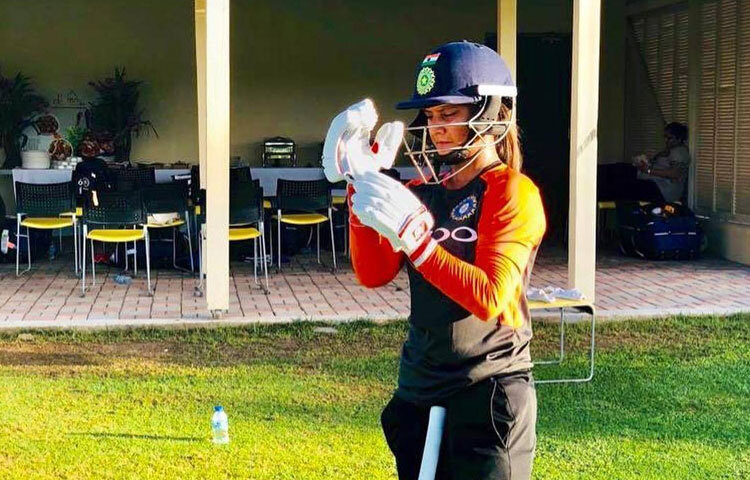 প্রকাশ্যে খুব বেশি বলা না হলেও তানিয়া ভাটিয়া পেরিয়েছেন এক কঠিন মানসিক পর্ব। জাতীয় দলে জায়গা ধরে রাখা, প্রত্যাশার চাপ এবং ধারাবাহিকতা সব মিলিয়ে যে মানসিক টানাপোড়েন তৈরি হয়, তা তিনি এক সাক্ষাৎকারে স্বীকার করেছিলেন। এই সময়টুকু তাকে আরও পরিণত করে।