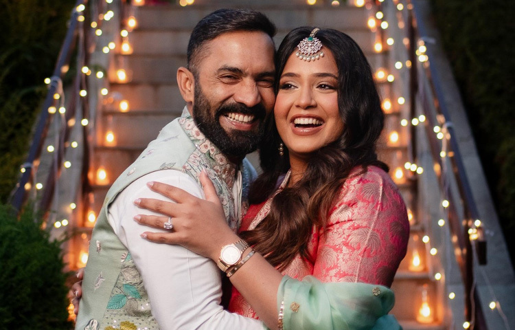 ২০১৫ সালে ভারতীয় স্কোয়াশ খেলোয়াড় দীপিকা পাল্লিকলকে বিয়ে করেন কার্তিক। এই দম্পতির রসায়ন ক্রীড়াঙ্গনের অন্যতম আলোচিত একটি দৃষ্টান্ত।