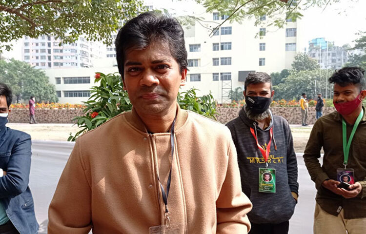 অভিনয়ে নিয়মিত না হলেও, সময়োপযোগী কাজের মাধ্যমে তিনি দেখিয়েছেন শিল্পীর আসল পরিচয় জনপ্রিয়তার ওপর নির্ভর করে না, বরং অভিনয়ের মানের ওপরই টিকে থাকে। নতুন প্রজন্মের অভিনেতাদের কাছে তাই তিনি এক প্রেরণার নাম।