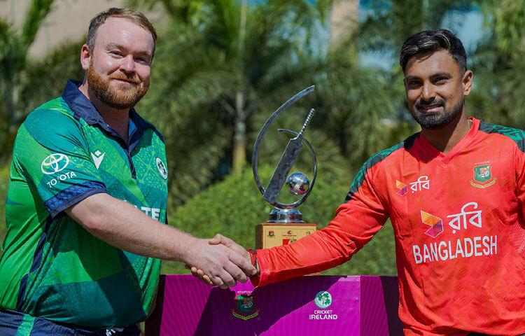 টি-টোয়েন্টি বিশ্বকাপের আর বেশি সময় বাকি নেই। আগামী বছরের ৭ ফেব্রুয়ারি পর্দা উঠবে সংক্ষিপ্ত সংস্করণের এই দশম আসরের। সেই আসরকে সামনে রেখে নিজেদের প্রস্তত করছে বাংলাদেশ। প্রস্তুতির শেষ সিরিজ হিসেবে ঘরের মাঠে আয়ারল্যান্ডের বিপক্ষে ৩ ম্যাচের টি-টোয়েন্টি সিরিজের প্রথম ম্যাচে মাঠে নামবে আজ।