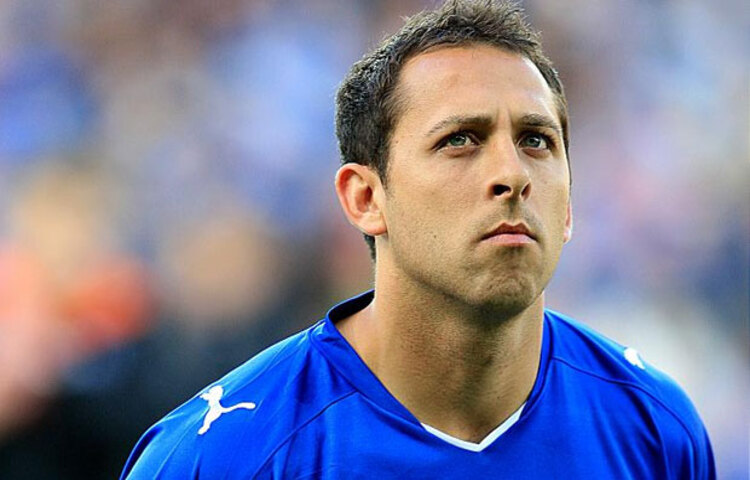 ফুটবল ছাড়ার পর তিনি খোলাখুলিভাবে নিজের মানসিক স্বাস্থ্য নিয়ে কথা বলেন। সমাজে প্রচলিত ‘সব ঠিক আছে’ মুখোশ ভেঙে তিনি জানান, একজন পেশাদার অ্যাথলেট হয়েও ভেতরে ভেতরে কতটা ভেঙে পড়া সম্ভব। এই সাহসী স্বীকারোক্তিই তাকে নতুনভাবে পরিচিত করে তোলে।