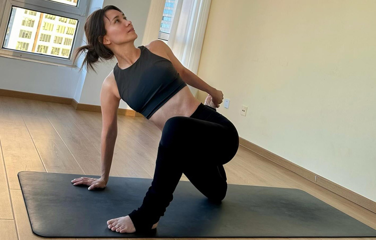 সেলিনা শুধুমাত্র পর্দার লড়াকু নন, ব্যক্তিগত জীবনেও তিনি একজন পরিবেশ সচেতন, প্রাণিসমর্থক ও স্বাস্থ্য সচেতন নারী। তিনি নিরামিষভোজী এবং যোগব্যায়ামের অনুরাগী। প্রায়ইিএই নায়িকা সামাজিক যোগাযোগ মাধ্যমে স্বাস্থ্য, পরিবেশ এবং মানসিক সুস্থতা নিয়ে তার চিন্তাভাবনা তুলে ধরেন।