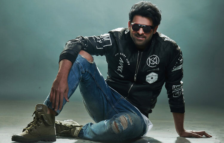 ৪৬ বছর বয়সে এসে যেখানে অনেক অভিনেতা ধীরে ধীরে ক্যারিয়ার কমিয়ে দেন, সেখানে প্রভাস এখনো ব্যস্ততম তারকাদের একজন। একসঙ্গে একাধিক বিগ বাজেট সিনেমা করছেন তিনি। বয়স তার জন্য কোনো বাধা নয়, বরং অভিজ্ঞতা ও পরিপক্বতার কারণে তার কাজের গভীরতা বেড়েছে।