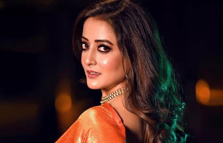 সুচিত্রা সেনের নাতনি হওয়া একদিকে যেমন আশীর্বাদ, অন্যদিকে এক বিশাল চাপও বটে। কিন্তু রাইমা নিজের পরিচয় গড়েছেন ভিন্ন পথে। তিনি কখনো ‘সেন পরিবারের উত্তরসূরি’ হিসেবে নয়, বরং ‘নিজস্ব পরিচয়ের অভিনেত্রী’ হিসেবে দাঁড়িয়েছেন। তার ভেতরের এই আত্মবিশ্বাসই তাকে অন্যদের চেয়ে আলাদা করেছে।