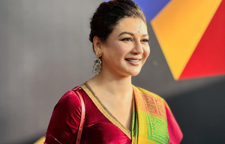 জয়া আহসান এখন শুধু একজন অভিনেত্রী নন, দুই বাংলার মধ্যে সাংস্কৃতিক সেতুবন্ধনের প্রতীক। তার অভিনয়ের মধ্য দিয়ে অনেক দর্শক প্রথমবার বাংলাদেশের কোনো শিল্পীর সঙ্গে পশ্চিমবঙ্গীয় চরিত্রের মেলবন্ধন অনুভব করেন। অনেকেই বলেন জয়ার মধ্যে আছে ‘ঢাকার অনুভব’ আর ‘কলকাতার মেজাজ’-এই দুয়ের এক অপূর্ব মিশেল।