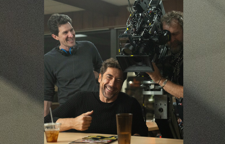 আরও আছেন জাভিয়ের বারডেম, টোবিয়াস মেনজিস, কিম বোডনিয়ার মতো অভিজ্ঞ অভিনেতারা, যারা প্রত্যেকে গল্পের ভিন্নমাত্রা এনেছেন।