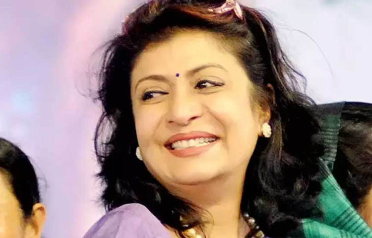 নতুন প্রজন্মের কাছেও দেবশ্রী রায় হয়ে উঠেছেন নস্টালজিয়ার প্রতীক। সোশ্যাল মিডিয়ায় তাকে ঘিরে এখনও চলে প্রশংসার ঝড়, শেয়ার হয় পুরনো গানের ক্লিপ, ছড়িয়ে পড়ে বিখ্যাত দৃশ্যের সংলাপ।