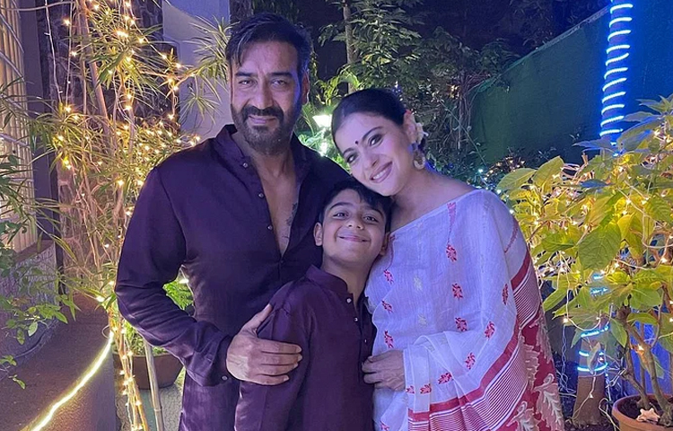 ২০০৩ সালের ২০ এপ্রিল কাজল-অজয়ের একমাত্র মেয়ে নাইসার জন্ম। সাত বছর পর ২০১০ সালের ১৩ সেপ্টেম্বর তার দ্বিতীয় সন্তান যুগের জন্ম হয়। ছবি: সংগৃহীত