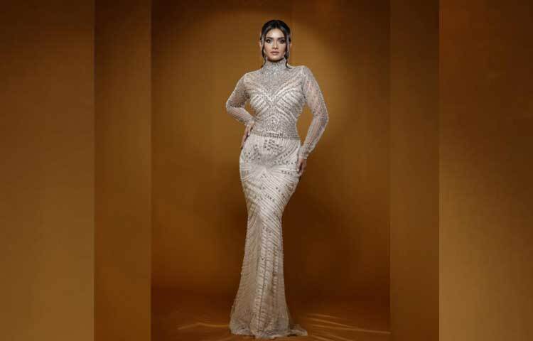 শাড়ি থেকে শুরু করে সালওয়ার কামিজ, লেহেঙ্গা, গাউন বা নানা ধরনের পশ্চিমা ও ফিউশন ঘরানার পোশাকে তিশাকে মানিয়ে যায় অনায়াসে। ছবি: তিশার ফেসবুক থেকে