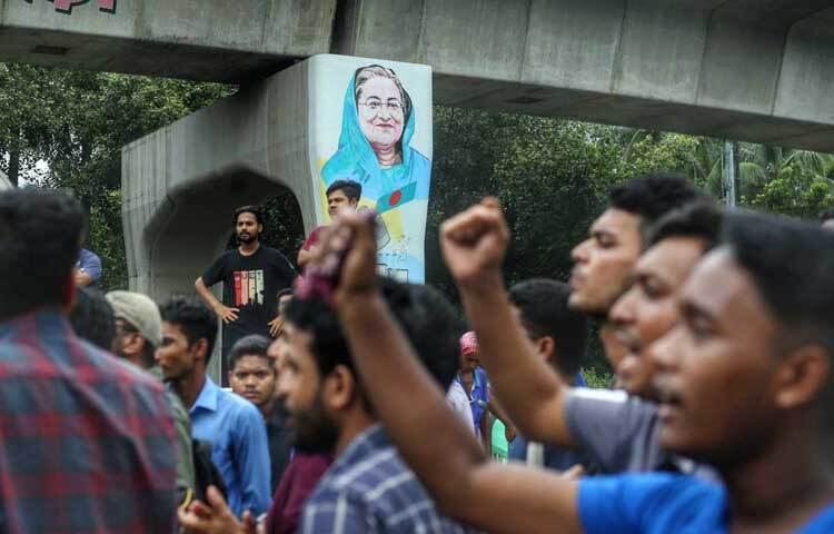 কোটার যৌক্তিক সংস্কার আদায় না করে রাজপথ ছাড়বে না বলে জানিয়েছেন আন্দোলনরত শিক্ষার্থীরা। ছবি: মাহবুব আলম