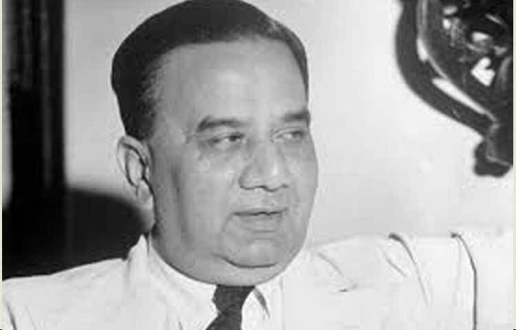 অসাম্প্রদায়িক রাজনীতির প্রবর্তক এবং স্বাধীন বাংলার প্রস্তাবক হোসেন শহীদ সোহরাওয়ার্দীর সঙ্গে এই জনপদের সম্পর্ক অবিচ্ছেদ্য।