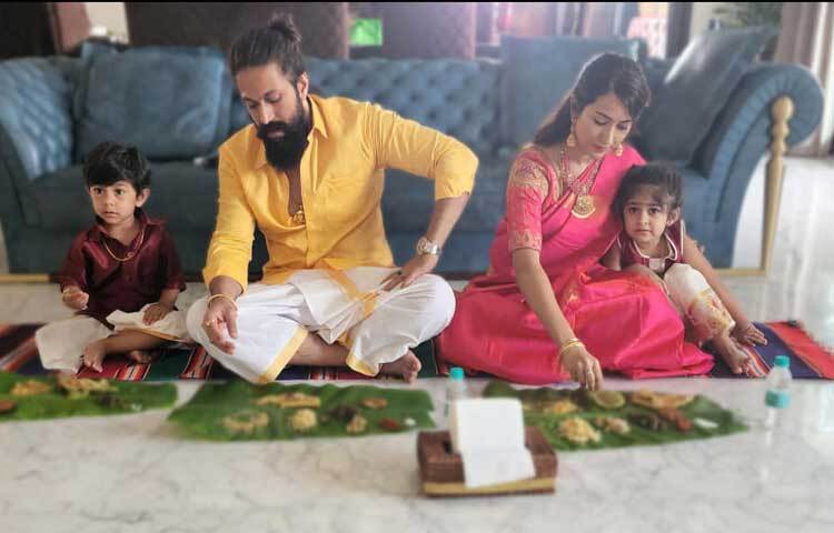 বর্তমানে দুই সন্তান আর্য ও যথার্বকে নিয়ে সুখের সংসার তার।