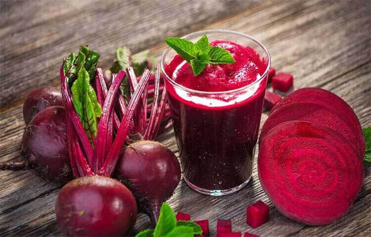 যারা ওজন বেড়ে যাওয়ার সমস্যায় ভোগেন তারা খাদ্যতালিকায় রাখতে পারেন পুষ্টিগুণে ভরপুর এই সবজি। কারণ বিটরুটে ক্যালোরির পরিমাণ কম থাকে, যার কারণে আপনার ওজন বাড়ে না।
