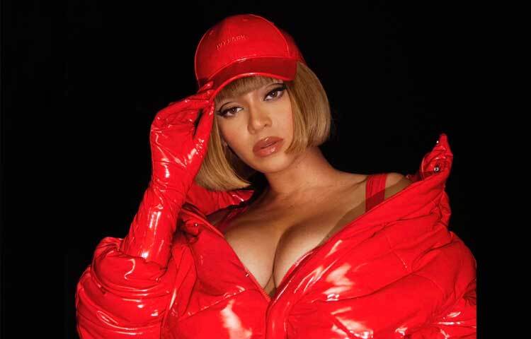 গত বছরের ২৯ মার্চ মুক্তি পায় ‘কাউবয় কার্টার’। বিয়ন্সের এটি অষ্টম স্টুডিও অ্যালবাম। এই অ্যালবামে গানে গানে মূলত কৃষ্ণাঙ্গ কাউবয়দের সংস্কৃতি তুলে ধরেছেন বিয়ন্সে। এ অ্যালবামের জন্যই গ্র্যামিতে ১১ মনোনয়ন বাগিয়েছিলেন বিয়ন্সে।