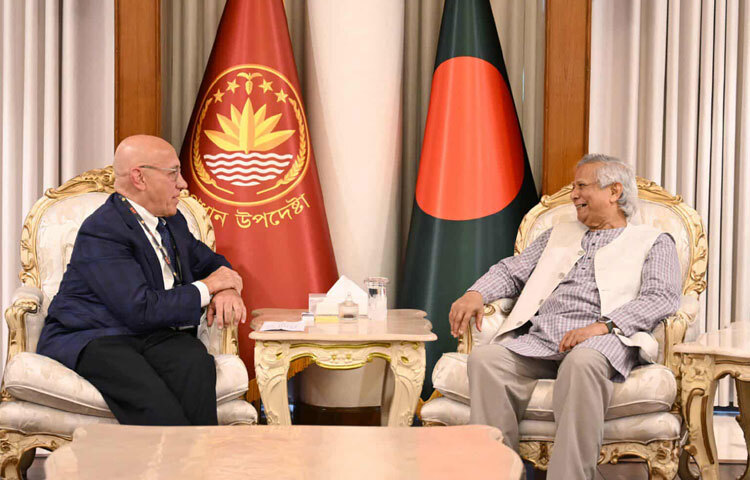 মিয়ানমারের মানবাধিকার পরিস্থিতি নিয়ে প্রধান উপদেষ্টা ড. মুহাম্মদ ইউনূসের সঙ্গে সাক্ষাৎ করেছেন জাতিসংঘের বিশেষ দূত টম অ্যান্ড্রুজ।