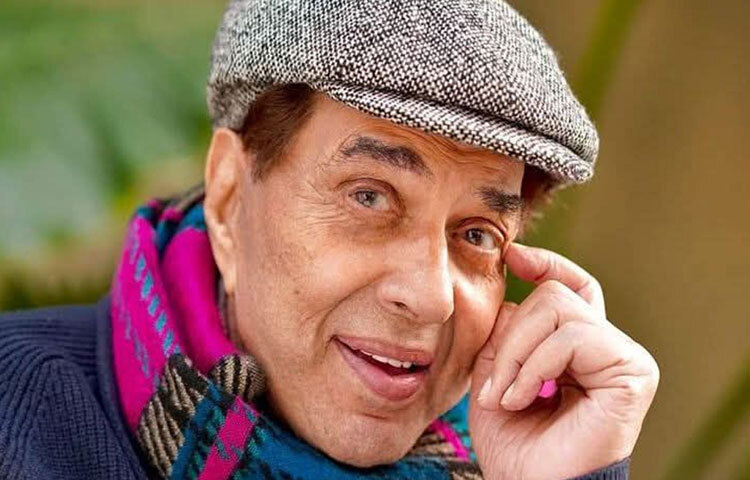 ‘বাসন্তী, ইন কুওঁর কে সামনে মৎ নাচনা…’ সংলাপ আজও জনপ্রিয়, আজও মনে করিয়ে দেয় এক অপ্রতিরোধ্য ধর্মেন্দ্রকে।