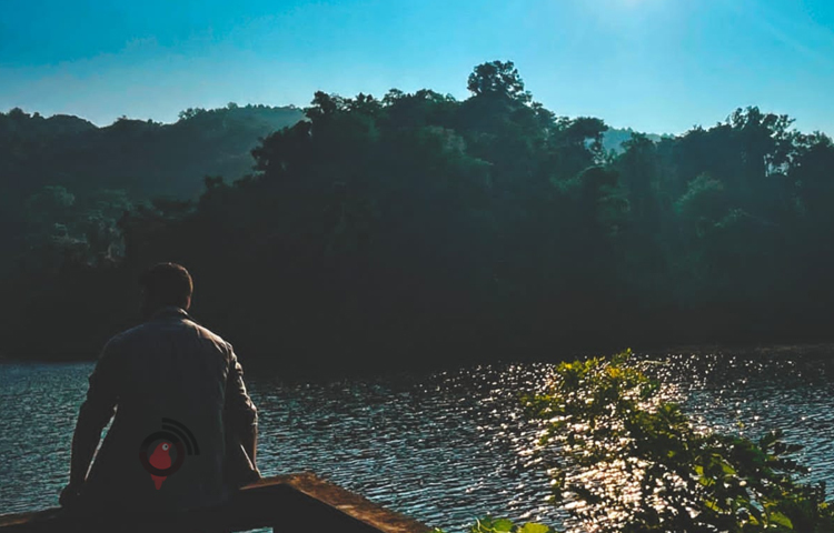 ক্যাম্পিংয়ে মাদকদ্রব্য বহন বা সেবন সম্পূর্ণরূপে নিষিদ্ধ। প্রত্যেক ক্যাম্পার তার জাতীয় পরিচয়পত্রের কপি বহন করবে। উচ্চস্বরে চিৎকার বা বড় সাউন্ড বক্সে গান বাজানো যাবে না। যেহেতু এটি প্রাকৃতিক একটি ক্যাম্পসাইড সেহেতু প্রকৃতির ক্ষতি হয় এমন কোনো কাজ করা যাবে না। ছবি: এম মাঈন উদ্দিন