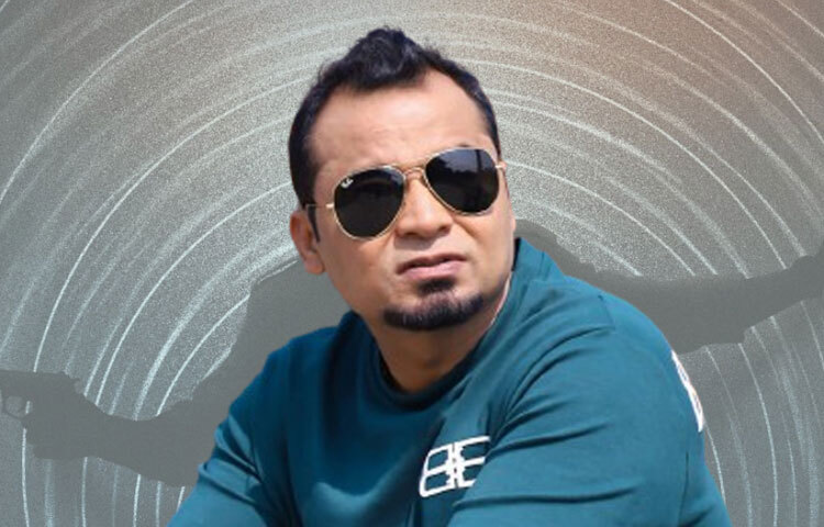 তার পরিচালিত ‘চৌধুরী সাহেবের ফ্রি অফার’, ‘সিরিয়াস কথার পরের কথা’, ‘হাওয়াই মিঠাই’, ‘আবার তোরা মানুষ হ’র মতো একাধিক দর্শক নন্দিত নাটক আছে।