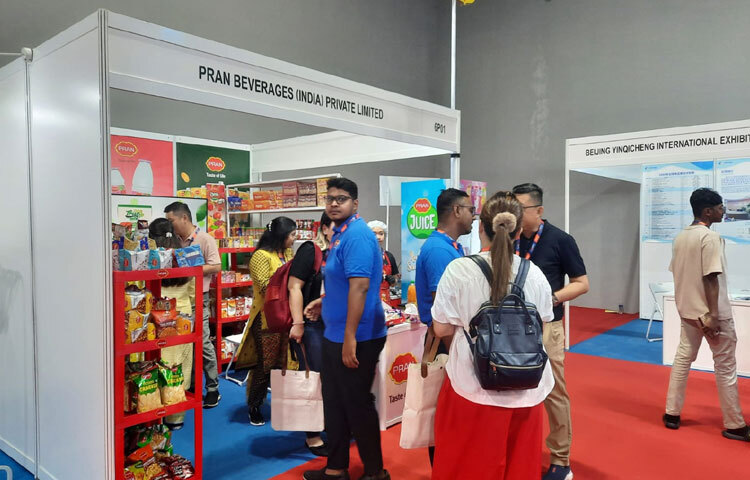 মালয়েশিয়া মিহাস ফেয়ার হালাল অর্থনীতিতে প্রবেশের জন্য ব্যাপক সুযোগ তৈরি করে। কারণ, মিহাস ফেয়ারে বিশ্বের বিভিন্ন দেশের ব্যবসায়ী প্রতিনিধিরা তাদের প্রয়োজনীয় পণ্য সংগ্রহের জন্য হাজির হন। আবার অনেক ব্যবসায়ী এখান থেকে হালাল পণ্যের বাজার সম্পর্কে ধারণা পান এবং সে অনুযায়ী পণ্য উৎপাদন ও সরবরাহ ব্যবস্থায় নিজেদের তৈরি করেন। তাই বিশাল এই অর্থনীতিতে প্রবেশ করতে মিহাস ফেয়ার অত্যন্ত গুরুত্বপূর্ণ, বলে মন্তব্য করেন সেলিম ভূঁইয়া।