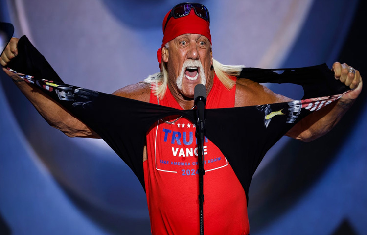 ছয়বারের ডব্লিউডব্লিউই চ্যাম্পিয়ন হোগান ছিলেন রেসলমেনিয়ার মূল মুখ। প্রথম নয়টি রেসলমেনিয়ার আটটিতেই তিনি ছিলেন মূল আকর্ষণ। তার বিশেষ স্টাইল ছিল ম্যাচ জয়ের পর গেঞ্জি ছিঁড়ে দর্শকদের উৎসাহ দেওয়া। চওড়া গোঁফ, পেশীবহুল দেহ আর অসাধারণ বক্তৃতাভঙ্গি তাকে এনে দিয়েছিল ‘সুপারস্টার’ খেতাব।