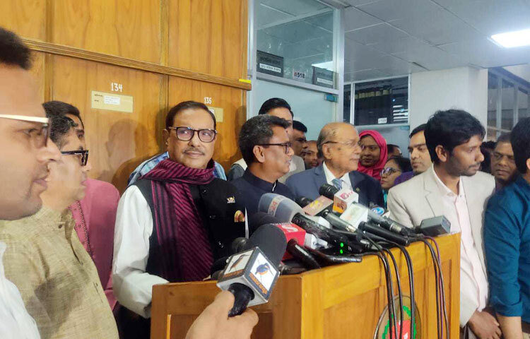 রাজনৈতিক ও সাংগঠনিক প্রয়োজনে জাতীয় নির্বাচনে হেরে যাওয়া নারী প্রার্থীদের সংরক্ষিত আসনে মনোয়ন দেওয়া হয়েছে বলে মন্তব্য করেছেন আওয়ামী লীগ সাধারণ সম্পাদক ওবায়দুল কাদের। ছবি: জাগো নিউজ