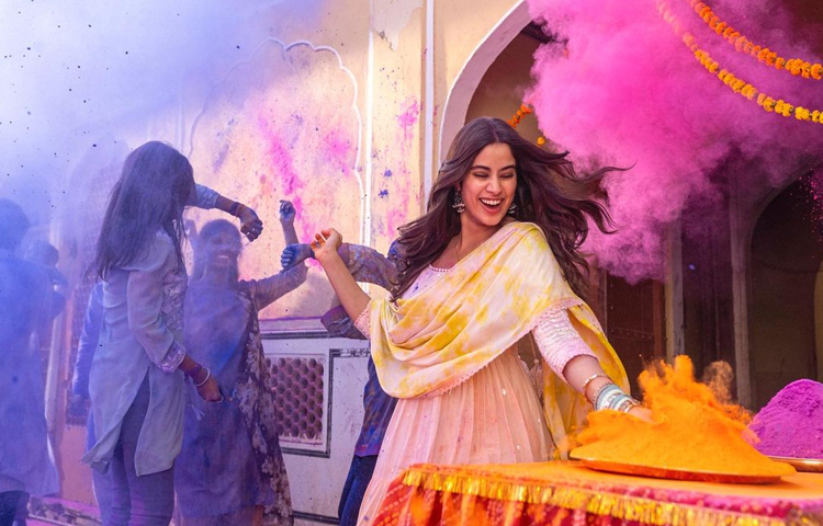 নতুন ছবির প্রচারে ব্যস্ত সময় পার করছেন অভিনেত্রী। ছবি: ইনস্টাগ্রাম