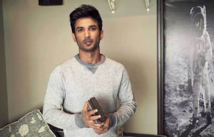 পদার্থবিদ্যায় ন্যাশনাল অলিম্পিয়াড বিজয়ী ছিলেন সুশান্ত। ২০০৩ সালের ইন্ডিয়ান কম্পিটিটিভ পরীক্ষায় সপ্তম স্থান অধিকার করেন তিনি। দিল্লি টেকনিক্যাল ইউনিভার্সিটিতে পড়াকালীন অভিনয়ের জন্য মাঝপথেই পড়াশোনা ছাড়েন।