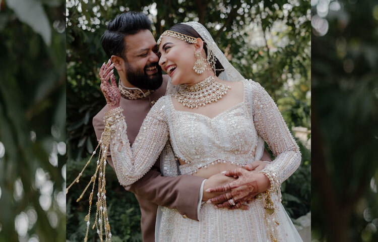 আদনান আল রাজীবের সঙ্গে হাস্যোজ্জ্বল অভিনেত্রী মেহজাবীন।