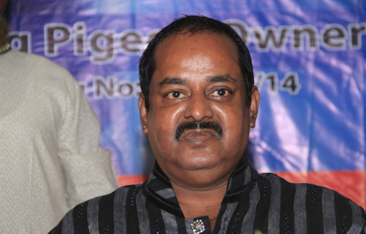 ডিপজলের সংলাপ মানেই হলে দর্শকদের হাততালি। তার ‘কাটিং টু ফিটিং কইরা দিমু’ শুধু একটা হুমকি নয়, ছিল একধরনের বিনোদন। যেভাবে তিনি সংলাপটি উচ্চারণ করতেন, তাতে ভয় নয়-মনে হতো, পর্দার এক চরম মজার শাসক দাঁড়িয়ে আছেন।