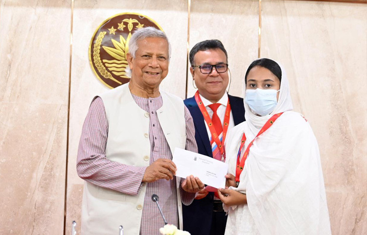 এই বৃত্তির অধীনে বিশ্ববিদ্যালয়ের অধিভুক্ত বিভিন্ন কলেজ ও ইনস্টিটিউটে স্নাতক এবং স্নাতকোত্তর পর্যায়ের বিশেষ চাহিদা সম্পন্ন প্রান্তিক ও সুবিধা বঞ্চিত ছাত্র-ছাত্রীদের এককালীন সহায়তা প্রদান করা হবে।