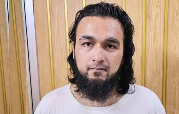 বিয়ে ছাড়াও নানা কারণে বিভিন্ন সময় কারাগারে যেতে হয়েছে তাকে।