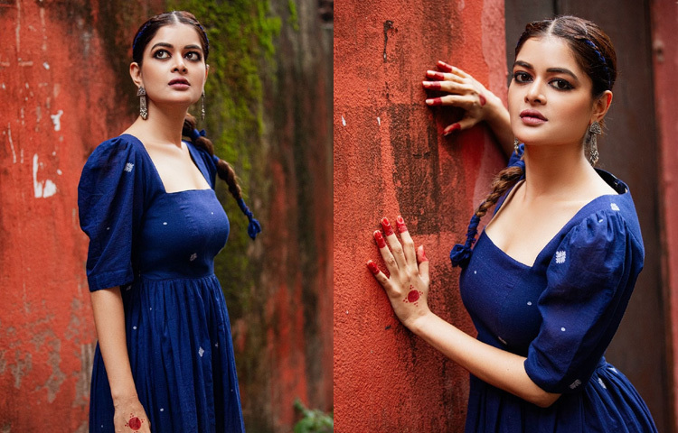 এদিকে বর্তমানে প্রচারিত ধারাবাহিক ‘তেঁতুল পাতা’ নাকি খুব শিগগিরই শেষ হতে চলেছে। ওই ধারাবাহিকের পরে গৌরব এই নতুন প্রজেক্টে যুক্ত হবেন বলেই ইঙ্গিত মিলেছে। অন্যদিকে শন বন্দ্যোপাধ্যায়ের শেষ ধারাবাহিক ‘রোশনাই’ এরই মধ্যে শেষ হয়ে গেছে, ফলে তিনিও প্রস্তুত নতুন চরিত্রে ফিরতে।