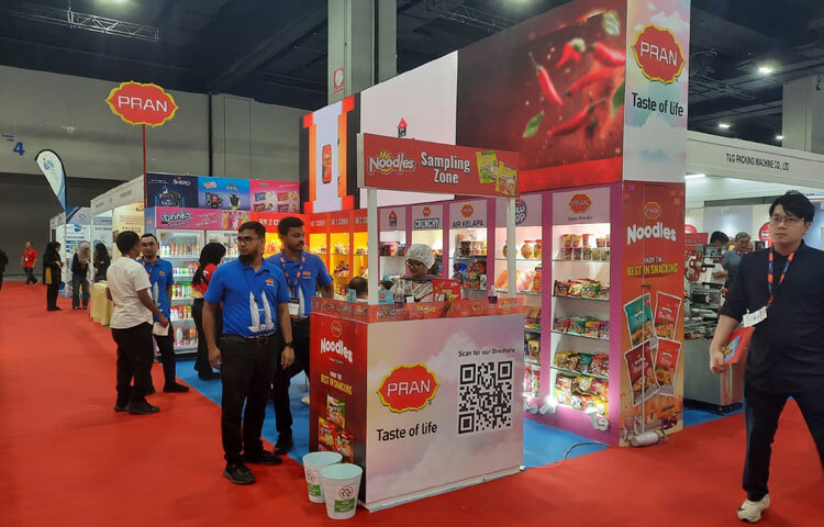 মালয়েশিয়ায় প্রাণ-এর খাদ্যপণ্যের একমাত্র আমদানিকারক পিনাকল ফুডসের ব্যবস্থাপনা পরিচালক সেলিম ভূঁইয়া বলেন, প্রাণ-এর এই মেলায় অংশগ্রহণের উদ্দেশ্য, বিশাল অর্থনীতির হালাল ফুডের বাজারে ব্যবসা প্রসারের জন্য ব্যবসায়ীদের সঙ্গে সম্পর্ক তৈরি করা, তাদের কাছে প্রাণ পণ্য তুলে ধরা। পাশাপাশি যারা হালাল অর্থনীতিতে বড় অবদান রাখছে তাদের কার্যক্রম সম্পর্কে জেনে প্রাণ-এর ব্যবসায় ইনোভেশন আনা এবং সে অনুযায়ী হালাল ফুডের রপ্তানি বাজার সমৃদ্ধ করা।