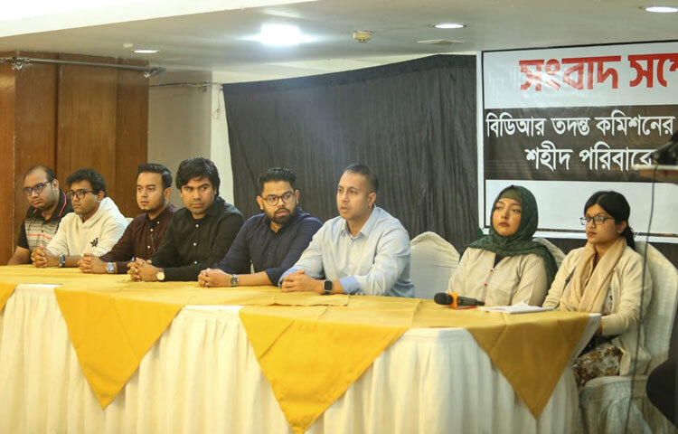 ৩০ নভেম্বর জাতীয় স্বাধীন তদন্ত কমিশন অন্তর্বর্তী সরকারের প্রধান উপদেষ্টা অধ্যাপক মুহাম্মদ ইউনূসের কাছে বিডিআর বিদ্রোহের নামে সংঘটিত বর্বরতম হত্যাযজ্ঞের বিষয় তদন্তের জন্য গঠিত জাতীয় স্বাধীন তদন্ত কমিশনের প্রতিবেদন জমা দেয়।