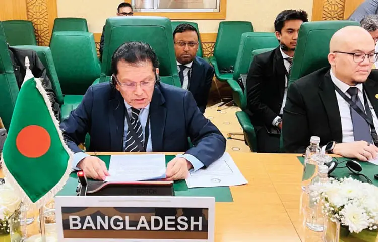 পররাষ্ট্রমন্ত্রী ড. খলিলুর রহমান আজ সৌদি আরবের জেদ্দায় ওআইসির জরুরি অধিবেশনে বক্তৃতা করেন। ছবি: পিআইডি