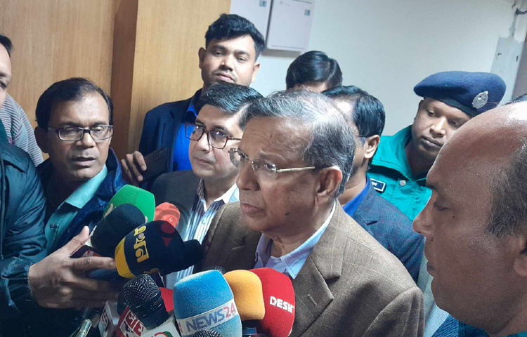 আজ সচিবালয়ে আইন, বিচার ও সংসদবিষয়ক মন্ত্রী আনিসুল হকের সঙ্গে সাক্ষাৎ করেন মার্কিন দূতাবাসের কর্মকর্তারা। এ সময় তারা শিল্প কারখানায় ট্রেড ইউনিয়ন গঠনে শ্রমিকদের সম্মতির হার আরও কমিয়ে প্রক্রিয়া সহজ করার অনুরোধ জানিয়েছেন। ছবি: মাসুদ রানা